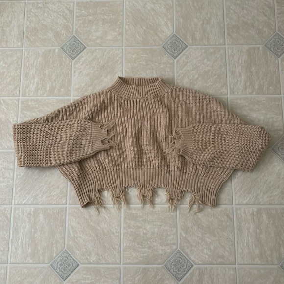 Rue21 Sweaters - Rue21 Cropped Sweater